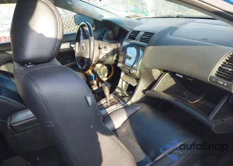 2003 Honda Accord 3.0 Ex z USA, uszkodzony, nr VIN 1HGCM82703A011073